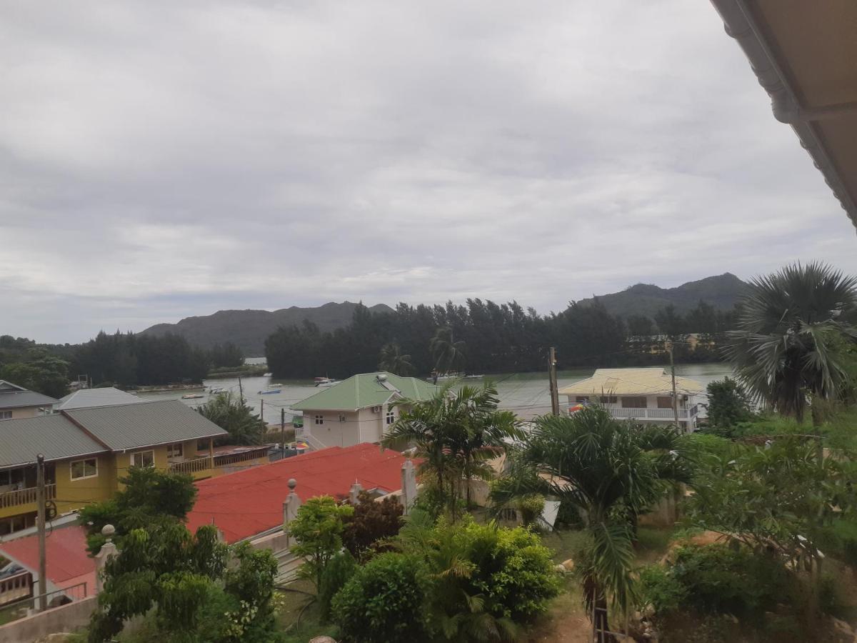 La Residence D'Almee Guesthouse Baie Sainte Anne Luaran gambar