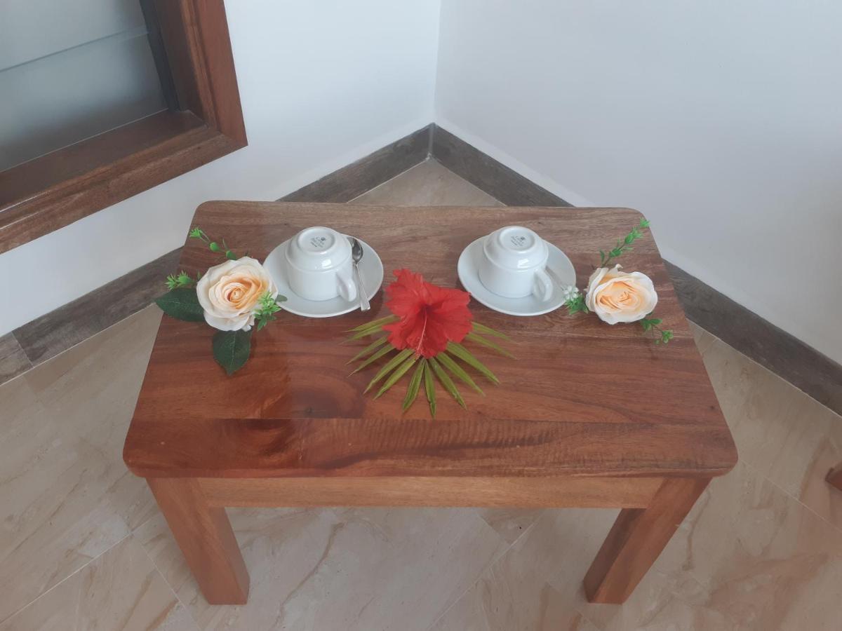 La Residence D'Almee Guesthouse Baie Sainte Anne Luaran gambar