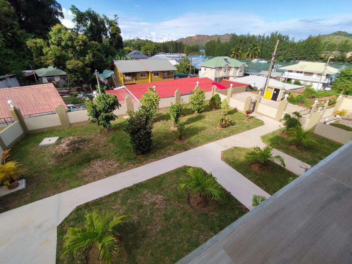 La Residence D'Almee Guesthouse Baie Sainte Anne Luaran gambar