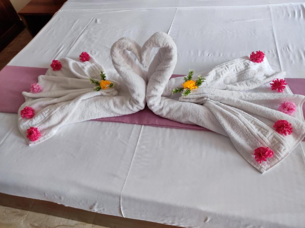 La Residence D'Almee Guesthouse Baie Sainte Anne Luaran gambar