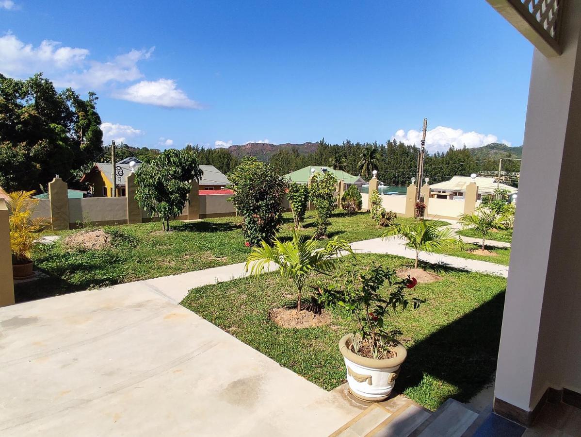 La Residence D'Almee Guesthouse Baie Sainte Anne Luaran gambar