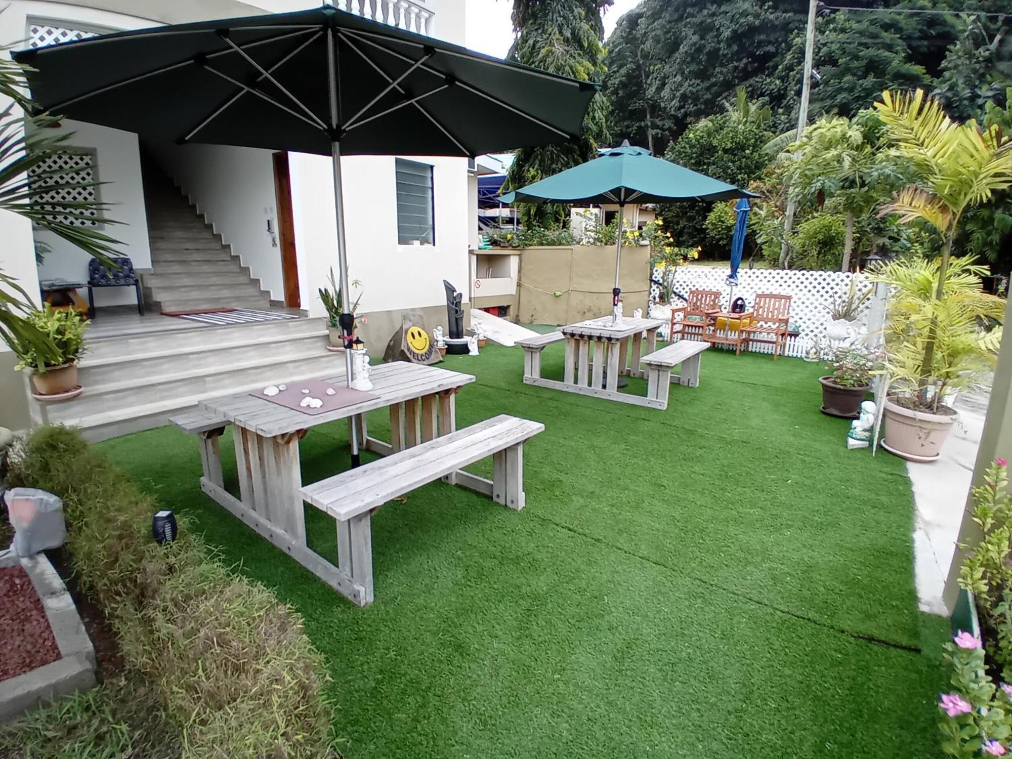 La Residence D'Almee Guesthouse Baie Sainte Anne Luaran gambar